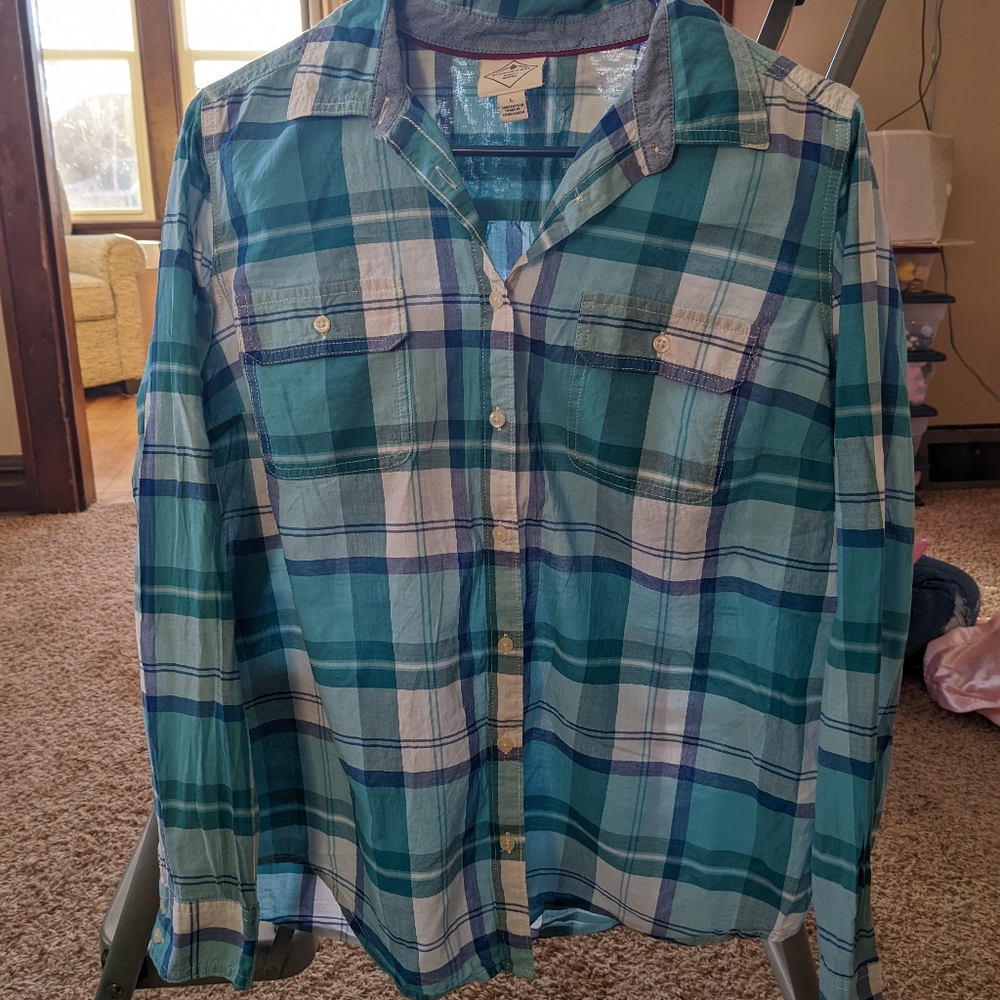 Women's button down shirt